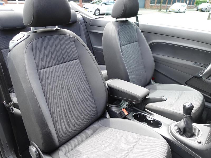 VOLKSWAGEN Beetle 1.2 TSI Design RIJKLAAR/STOELVERWARMING/CLIMA/PDC/NAVI/