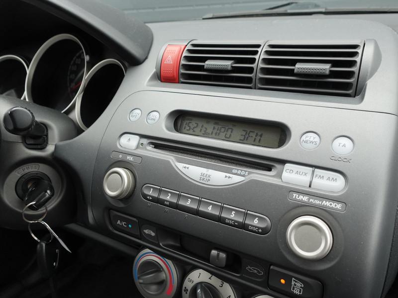 HONDA Jazz 1.2 I RIJKLAAR/TREKHAAK/AIRCO/ELKTR RAMEN 