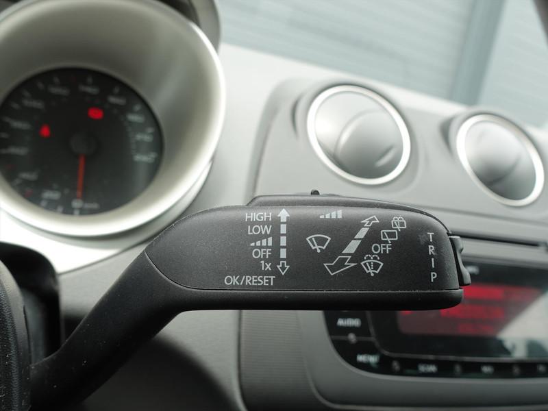 SEAT Ibiza 1.4 TREKHAAK/AIRCO/CRUISE