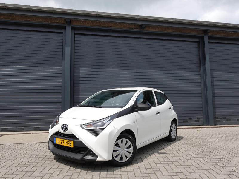 TOYOTA Aygo 1.0 VVT-i 72pk 5D x-fun RIJKLAAR/NL AUTO/CRUISE/AIRCO/DAB+