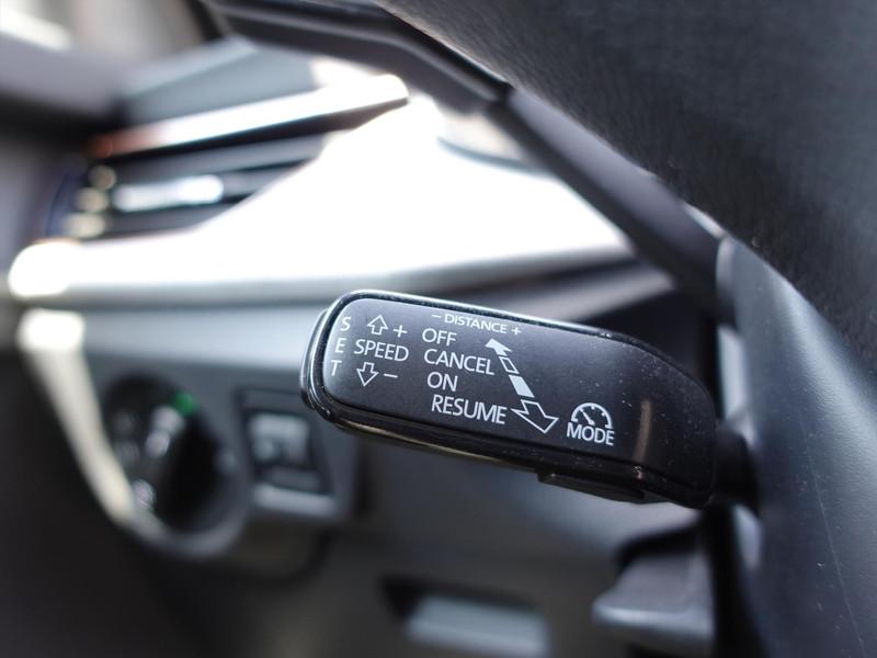Skoda Kamiq 1.0 TSI DSG-7 Sport Business RIJKLAAR/PANORAMA/CLIMA/CARPLAY/CAMERA/NAVI/ELEKTR KLEP