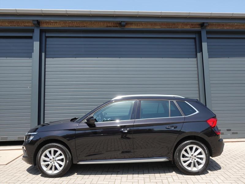 Skoda Kamiq 1.0 TSI DSG-7 Sport Business RIJKLAAR/PANORAMA/CLIMA/CARPLAY/CAMERA/NAVI/ELEKTR KLEP