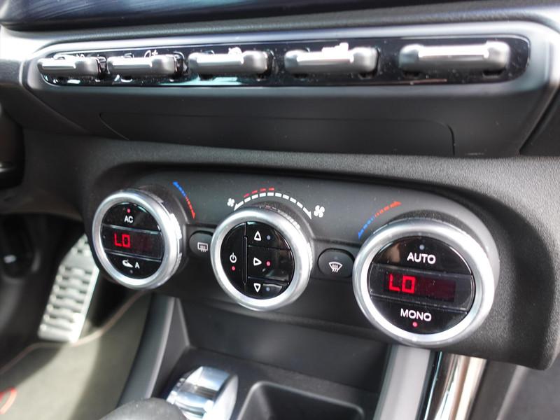 ALFA ROMEO Giulietta 1.4 Turbo MultiAir 170pk AUTOMAAT/CRUISE/PDC/AIRCO