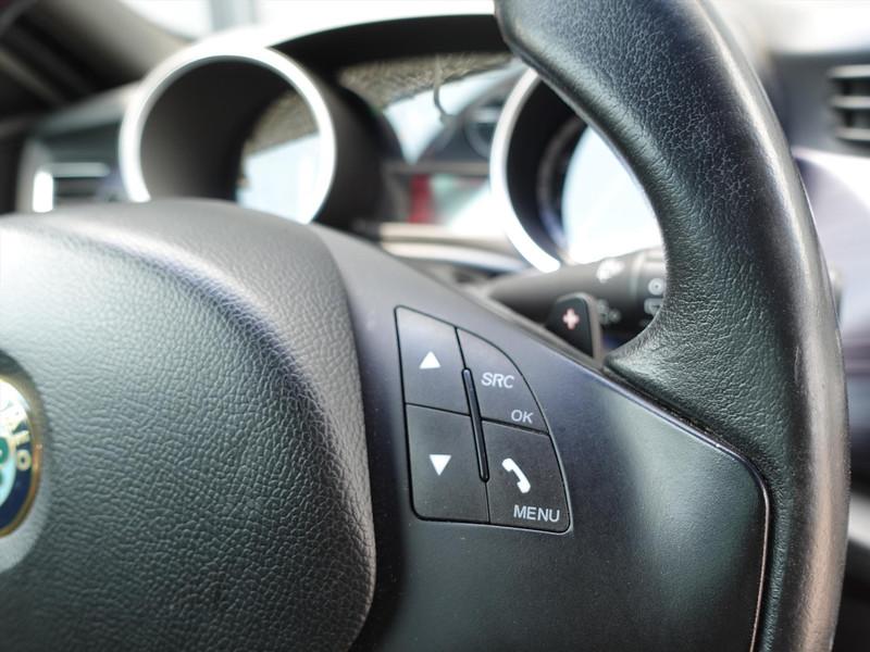 ALFA ROMEO Giulietta 1.4 Turbo MultiAir 170pk AUTOMAAT/CRUISE/PDC/AIRCO