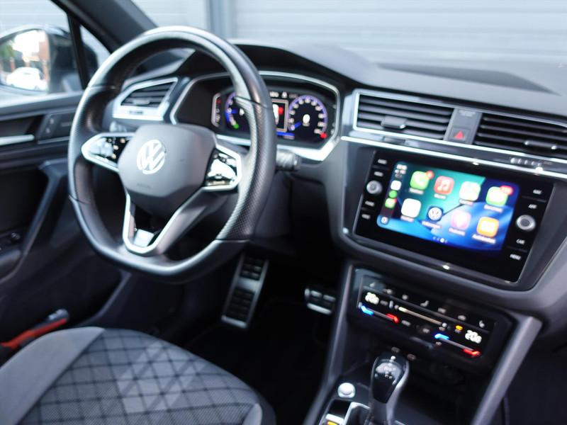 Volkswagen Tiguan 1.5 TSI DSG R-Line Black Style RIJKLAAR/TREKHAAK/PANO/DCC/H&K/360*CAMERA/MATRIX LED