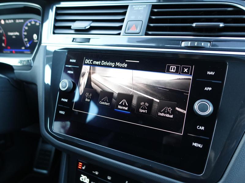 Volkswagen Tiguan 1.5 TSI DSG R-Line Black Style RIJKLAAR/TREKHAAK/PANO/DCC/H&K/360*CAMERA/MATRIX LED