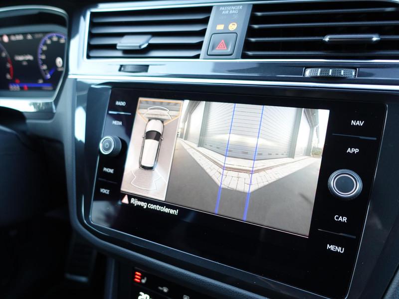 Volkswagen Tiguan 1.5 TSI DSG R-Line Black Style RIJKLAAR/TREKHAAK/PANO/DCC/H&K/360*CAMERA/MATRIX LED