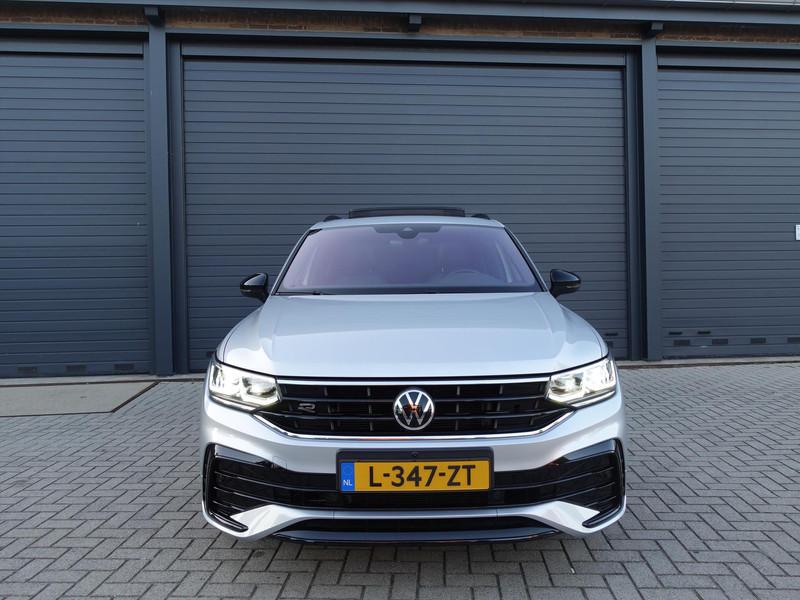 Volkswagen Tiguan 1.5 TSI DSG R-Line Black Style RIJKLAAR/TREKHAAK/PANO/DCC/H&K/360*CAMERA/MATRIX LED