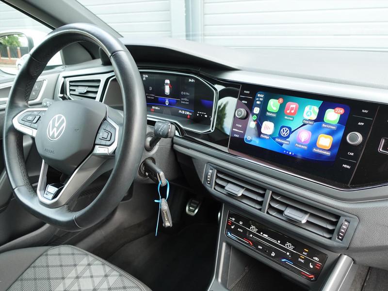 VOLKSWAGEN Taigo 1.0 TSI 110pk R-Line RIJKLAAR/IQ LED/STOELVERWARMING/CARPLAY/PDC/