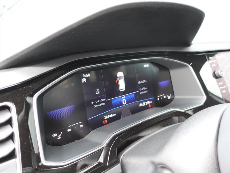 VOLKSWAGEN Taigo 1.0 TSI 110pk R-Line RIJKLAAR/IQ LED/STOELVERWARMING/CARPLAY/PDC/