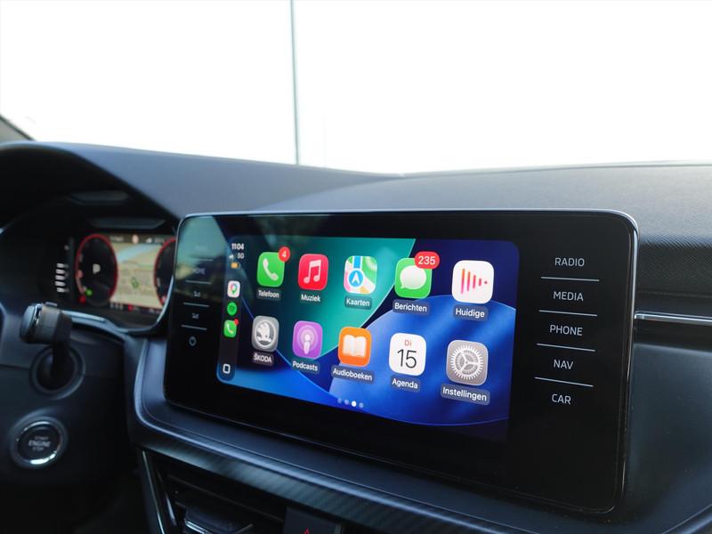 SKODA Kamiq 1.0 TSI 110pk DSG Monte Carlo RIJKLAAR/PANO/KEYLESS/MATRIX/CAMERA/CARPLAY/ACC