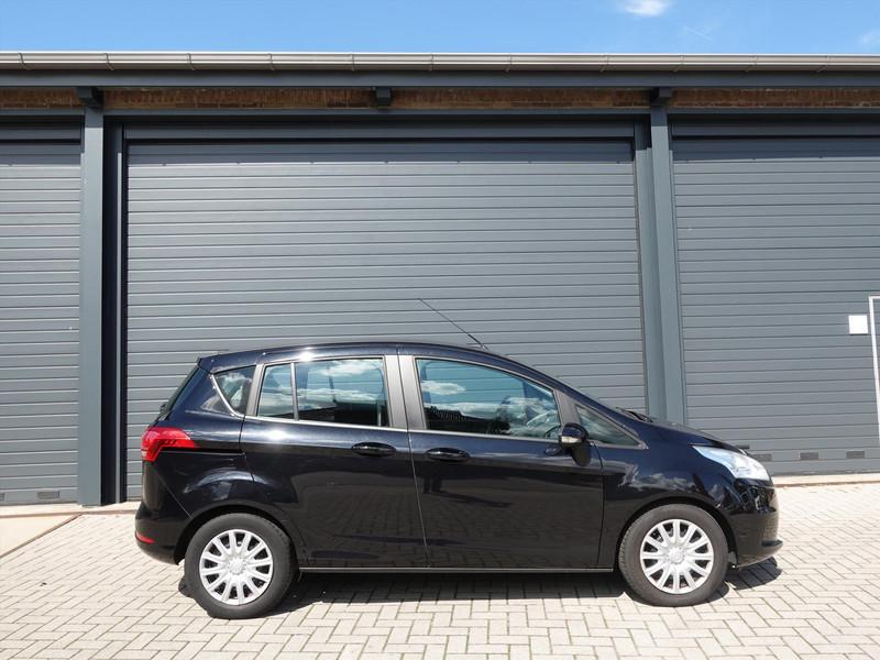 Ford B-Max 1.0 EcoBoost 100PK Trend RIJKLAAR/DISTRIBUTIE IS VERVANGEN