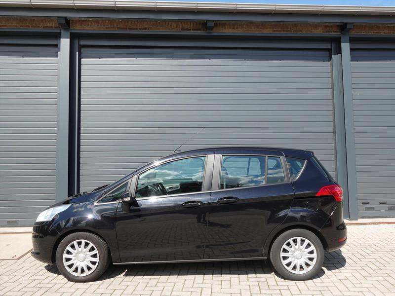 Ford B-Max 1.0 EcoBoost 100PK Trend RIJKLAAR/DISTRIBUTIE IS VERVANGEN