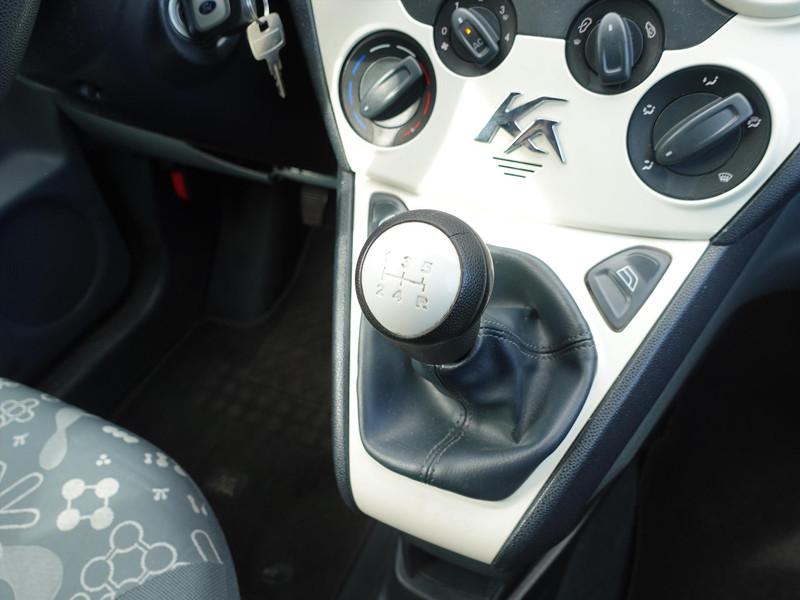FORD Ka 1.2 Cool&Sound APK 10-2027/AIRCO/ELEKTRA PAKKET