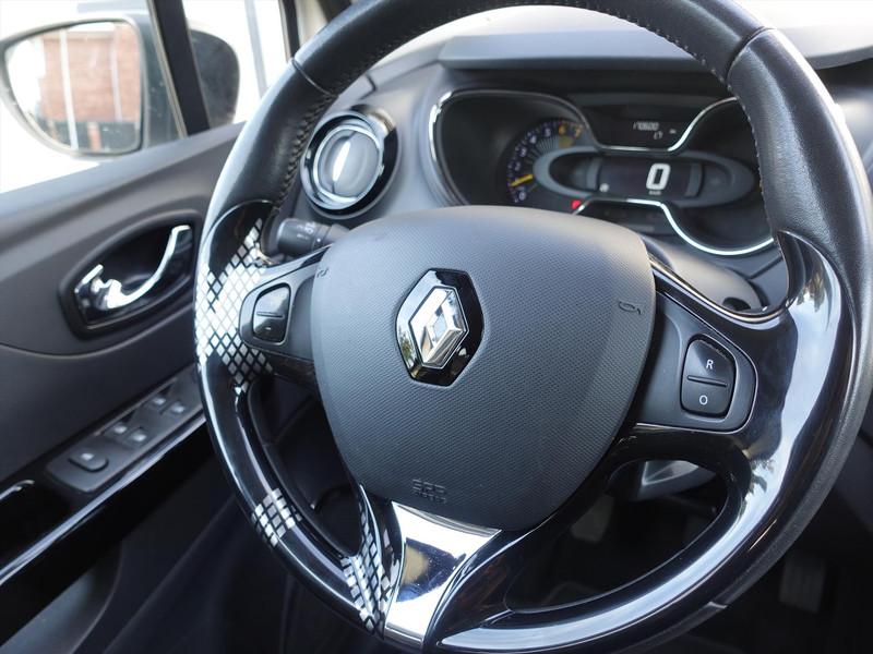 RENAULT Captur Energy TCe 90PK Dynamique RIJKLAAR/TREKHAAK/CLIMA/CAMERA/KEYLESS